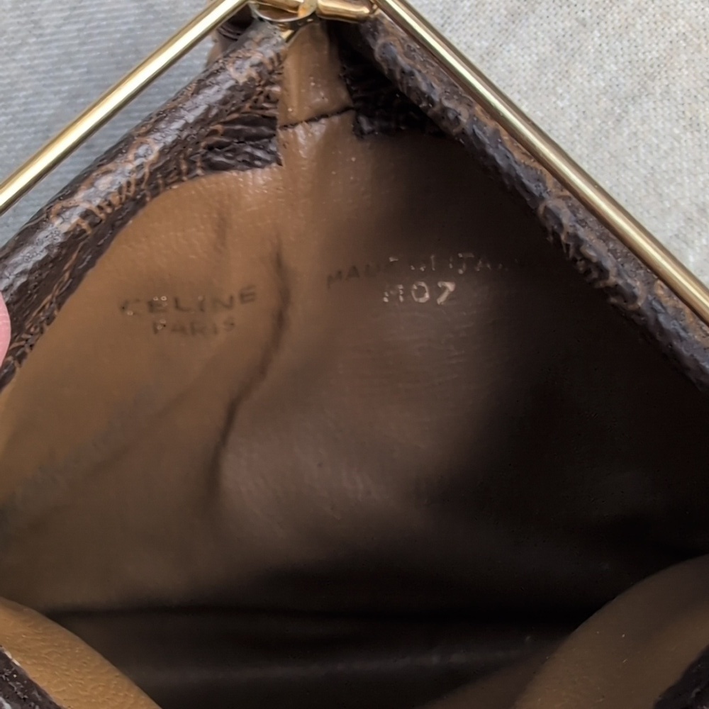 Vintage Celine Macadam Triangular Brown Leather Coin Purse - Picture 6 of 10